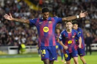 El Barça levanta LaLiga ante un Real Madrid sin respuesta ni orgullo