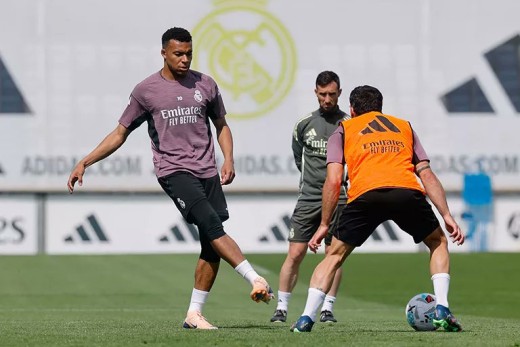 Última hora con Mbappé , Bellingham, Huijsen y Carvajal