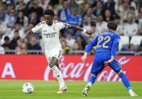 Gonzalo y Bellingham alivian al Madrid en una noche áspera en el Bernabéu