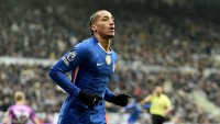 Joao Pedro por Lewandowsky?