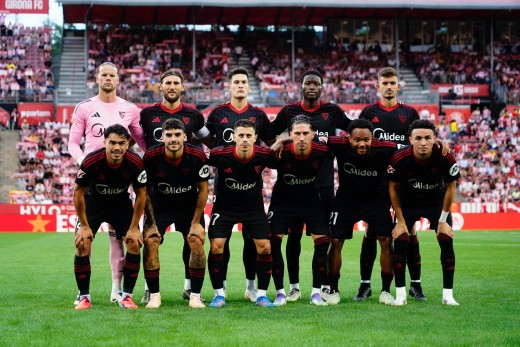 El Sánchez-Pizjuán pudo vivir anoche una despedida masiva sin darse cuenta El Sánchez-Pizjuán pudo vivir anoche una despedida masiva sin darse cuenta