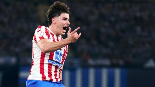 El Barcelona mueve ficha por Julián Álvarez con una reunión en la ciudad