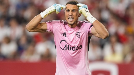 Vlachodimos insiste en quedarse y el Sevilla ya conoce la postura del Newcastle