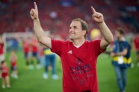 Jagoba Arrasate toma forma como relevo de Iñigo Pérez en Vallecas Jagoba Arrasate toma forma como relevo de Iñigo Pérez en Vallecas