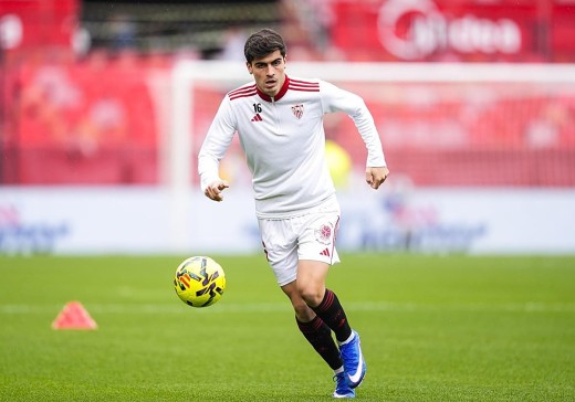 La Serie A vuelve a por Juanlu y el Sevilla escucha ofertas
