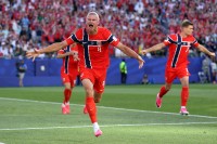 Haaland, Sørloth y Thorstvedt: los hijos de la Noruega de 1994 escriben su propia historia en el Mundial 2026 Haaland, Sørloth y Thorstvedt: los hijos de la Noruega de 1994 escriben su propia historia en el Mundial 2026