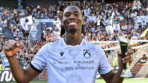 Ehizibue gana terreno mientras se enfría el fichaje de Chirino por el Valencia Ehizibue gana terreno mientras se enfría el fichaje de Chirino por el Valencia
