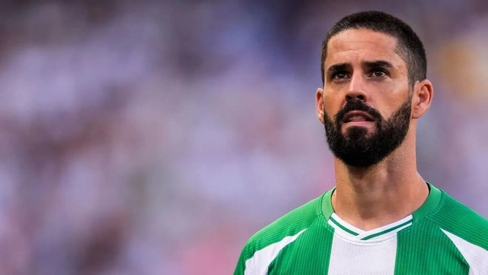 ¿Por qué no está jugando Isco en esta pretemporada?