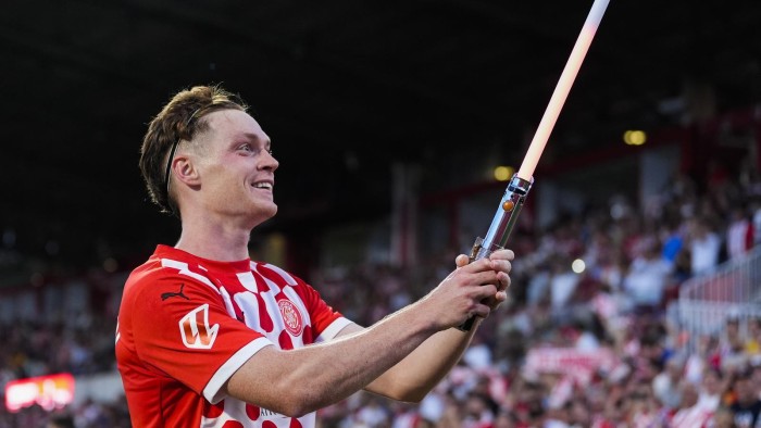 Tsygankov fuerza su salida y el Valencia y el Sevilla sigue atento a la oportunidad