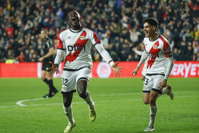 El Hull City se lanza a por Nobel Mendy con una oferta millonaria