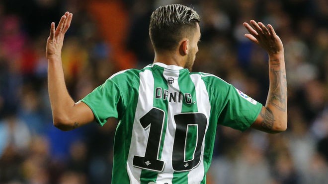 Dani Ceballos vuelve a escena y el Betis mantiene viva la ilusión de su regreso