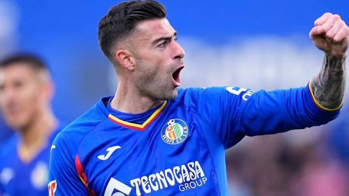 El Osasuna negocia con Diego Rico para el lateral izquierdo