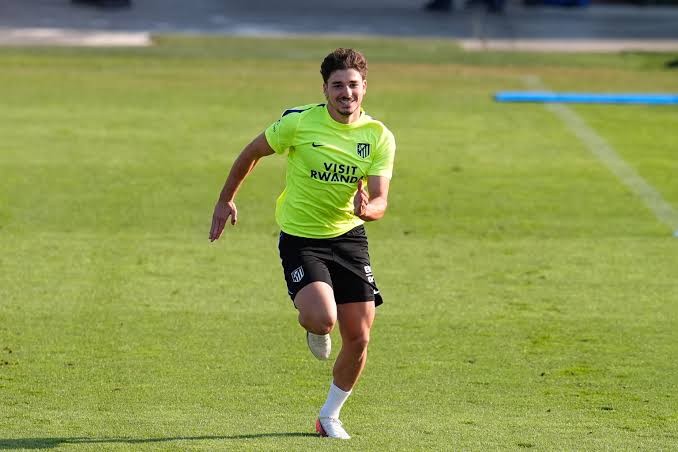 El Atlético perfila su debut con una prueba inesperada de Simeone