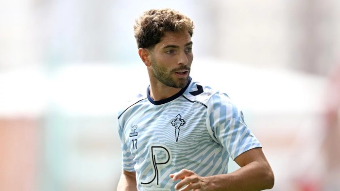 Bombazo en el Celta: Javi Rueda, a punto de marcharse al Nottingham Forest y Bajcetic vuelve a Vigo