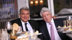 Laporta holds on to the offer for Julián Álvarez and Atlético responds emphatically