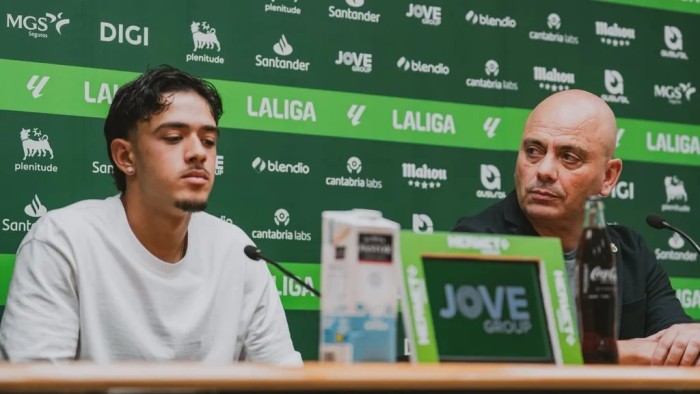 El Racing convierte una cesión frustrada con el Arsenal en el fichaje de Pablo García