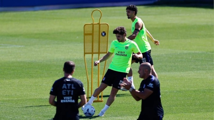 Simeone repite el once del Pizjuán en su ensayo para San Mamés