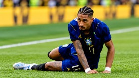 Alarm bells for Raphinha: substituted with thigh discomfort for Brazil Alarm bells for Raphinha: substituted with thigh discomfort for Brazil