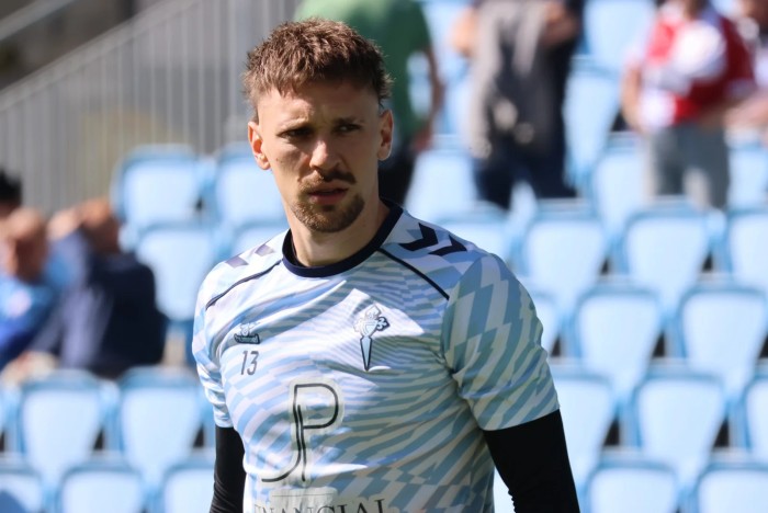 La lesión de Radu preocupa al Celta: las pruebas apuntan a un problema en el hombro