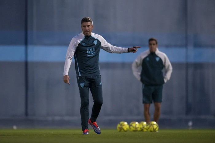 El parón le da aire al Málaga: Funes recupera efectivos antes de recibir al Espanyol