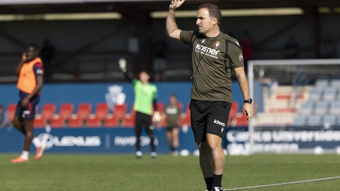 Arrasate recibe dos buenas noticias antes del Racing, pero mantiene tres bajas en Osasuna