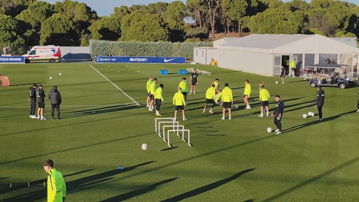 Simeone prueba un once con novedades para recibir al Deportivo