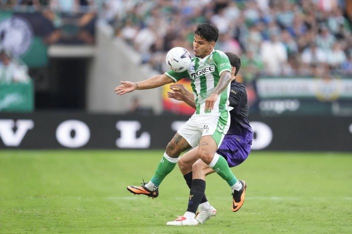 El Real Betis ya pone fecha al regreso del Cucho: ¿llegará al Gran Derbi?